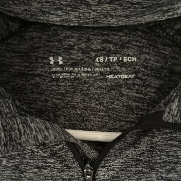 Under Armour Gray Fitted Long Sleeve Polo - Picture 2 of 3